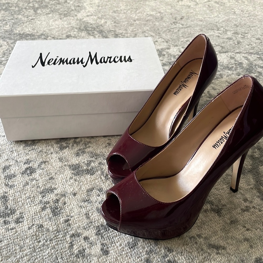 Maroon heels for sale